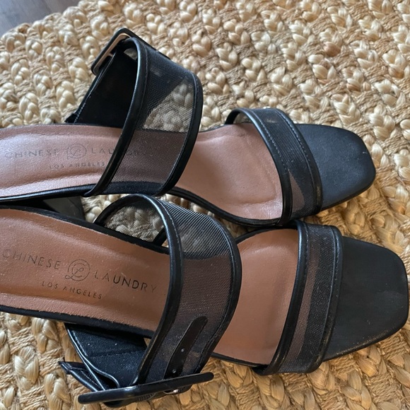 Classic sandal 7,5 - Picture 2 of 3